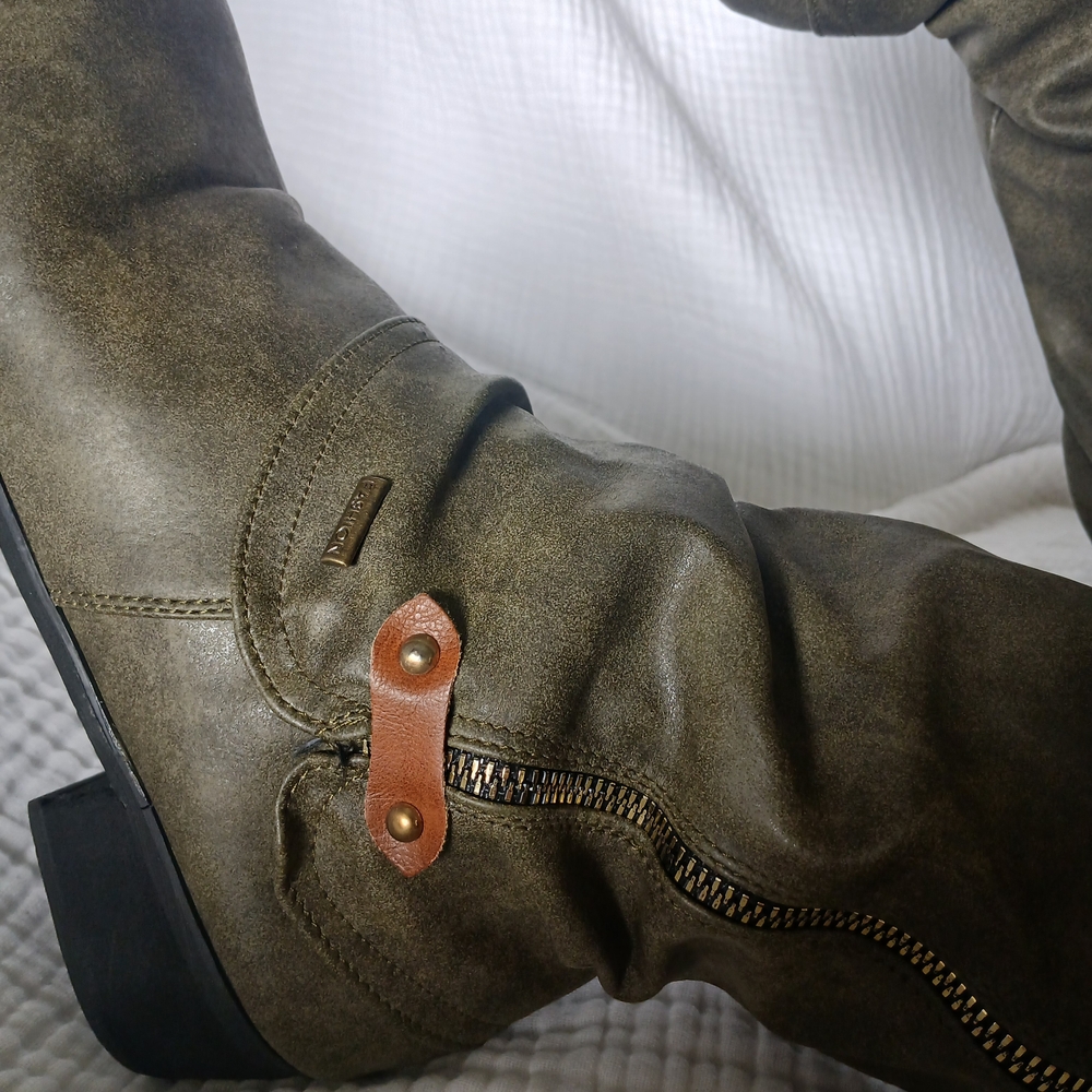 Chic Olive Over the Knee Boots - Picture 5 of 8